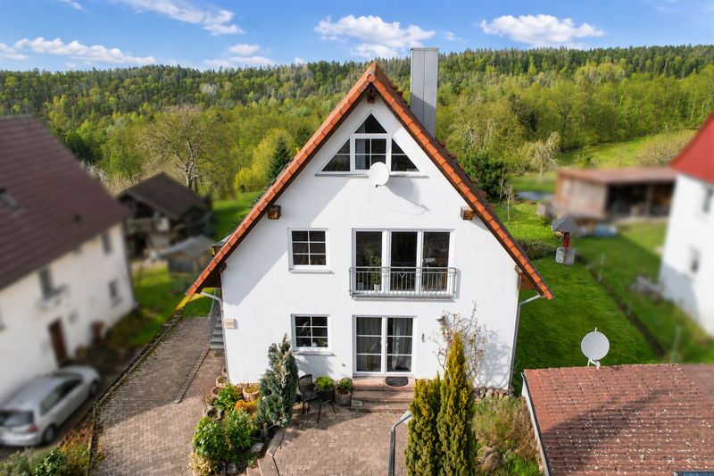 Ideales und großzügiges ZUHAUSE für Naturliebhaber!